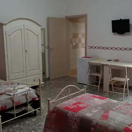 B&B Da Mino Grottaglie Habitación foto